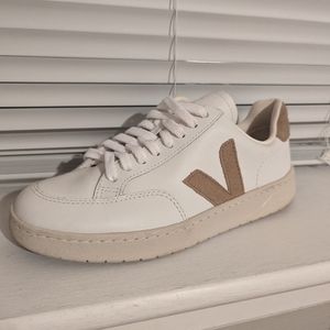 Veja women's shoes size 38